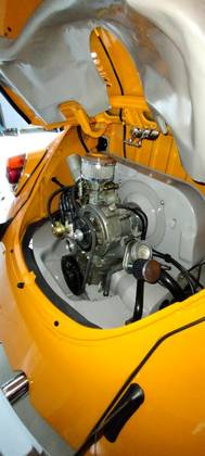 VOLKSWAGEN 1600 1.6 8V GASOLINA 4P MANUAL